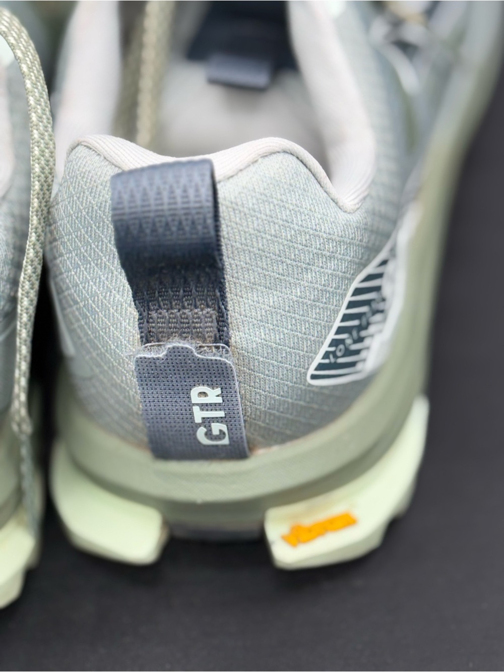 Altra Lone Peak 9+ Trail Running Shoes 10.5 Green Vibram Gorpcore Hiking Sneaker - Picture 10 of 13